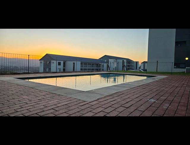 2 BEDROOM APARTMENT FOR SALE IN HAYFIELDS